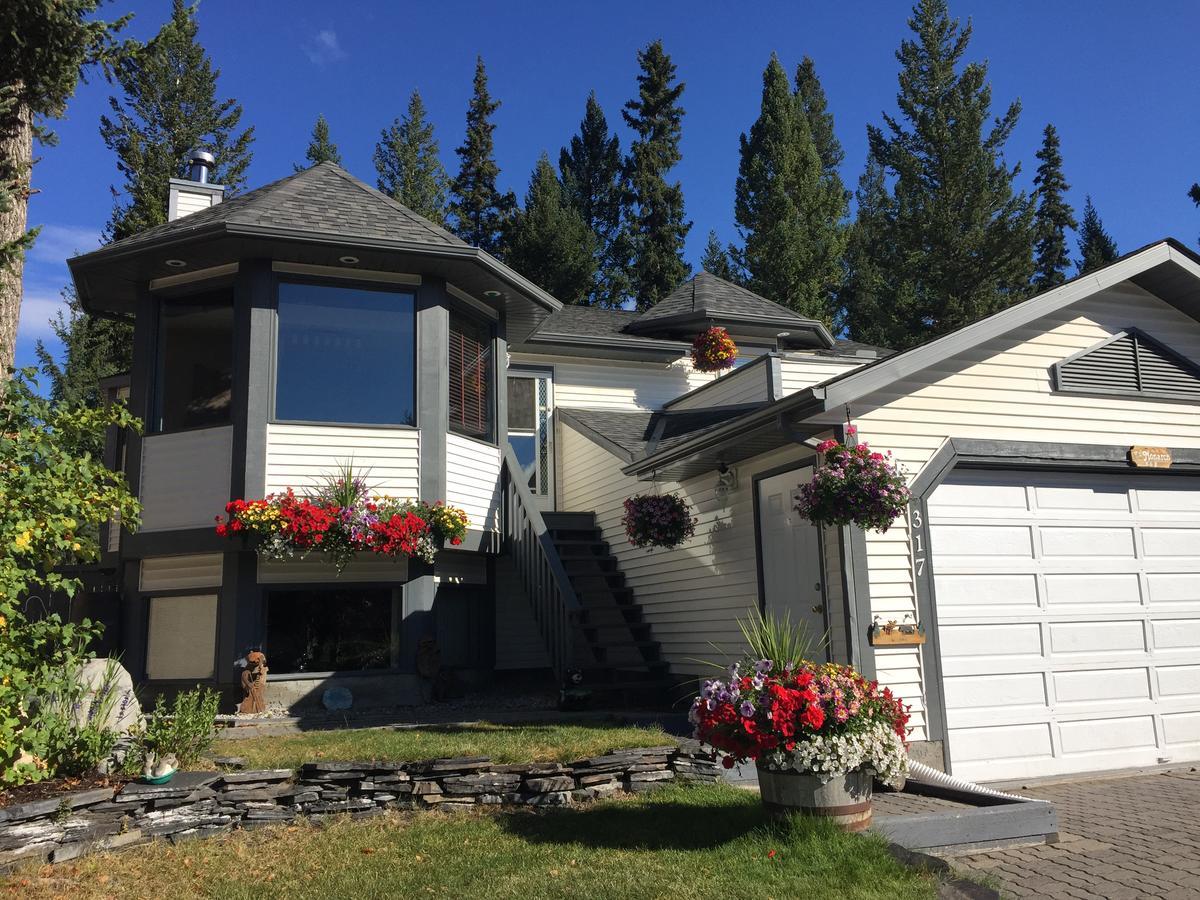 Bed & Breakfast Monarch Canmore Kültér fotó